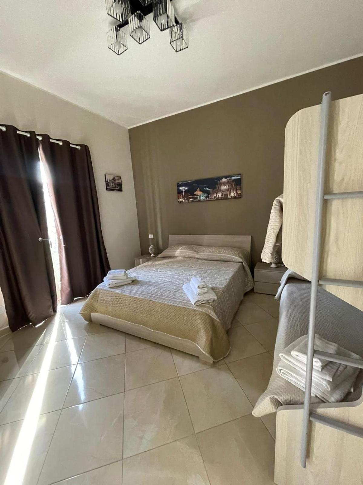 فيلا كاتانيافي Aurora House المظهر الخارجي الصورة